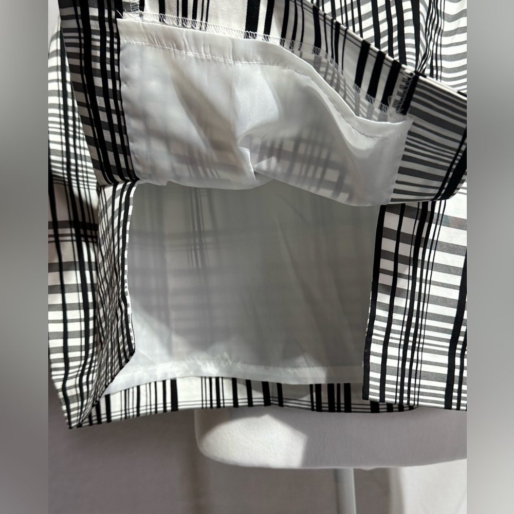 NWT Apt 9 Black and White Plaid Skirt - Size 16 - Picture 6 of 8